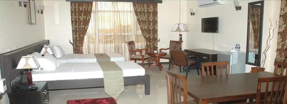 Hotel Sapphire Dar es Salaam Ngoại thất bức ảnh